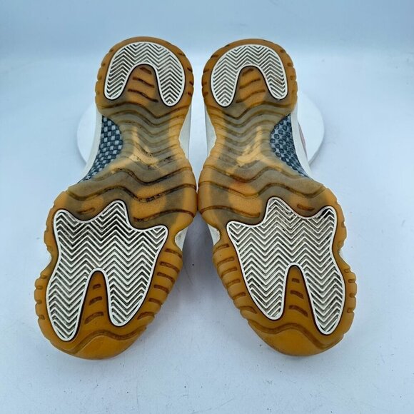 Nike Air Jordan 11 Low Women Size 10 AH7860-105 Rose Gold Training Shoes - Picture 8 of 11